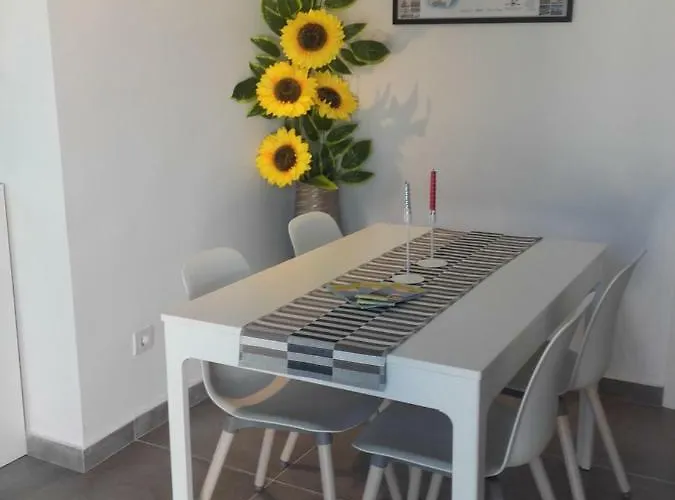 ヴィラ Casa Serafin Primera Linea 40b