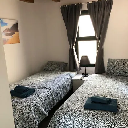 ヴィラ Casa Serafin Primera Linea 40b