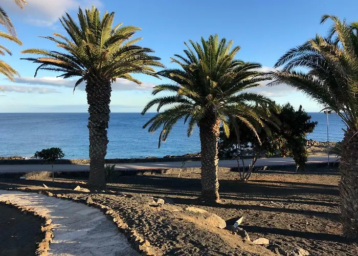 Casa Serafin Primera Linea 40b Willa Costa Teguise